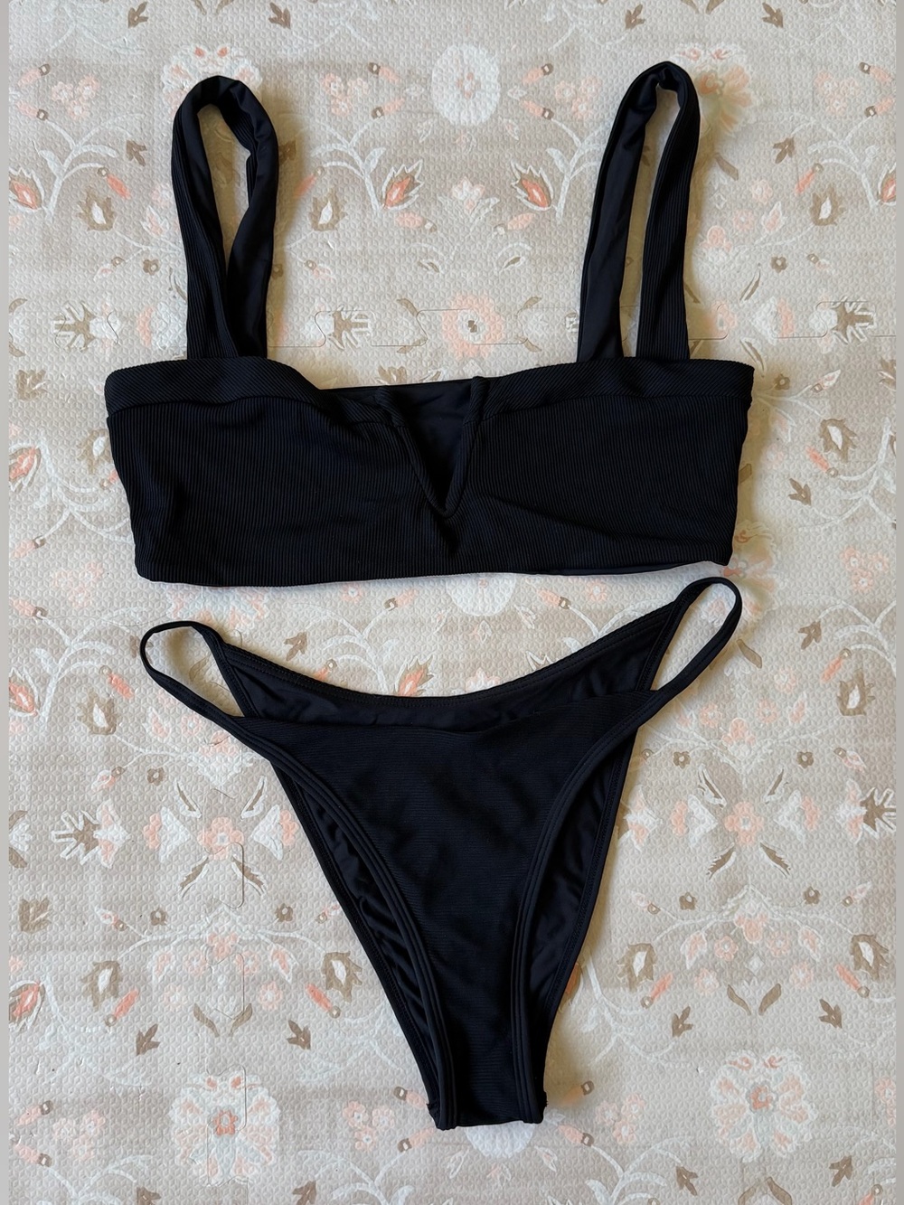L*Space Ribbed Lee Lee Bikini Top and Ribbed Jay Bikini Bottom - Size L